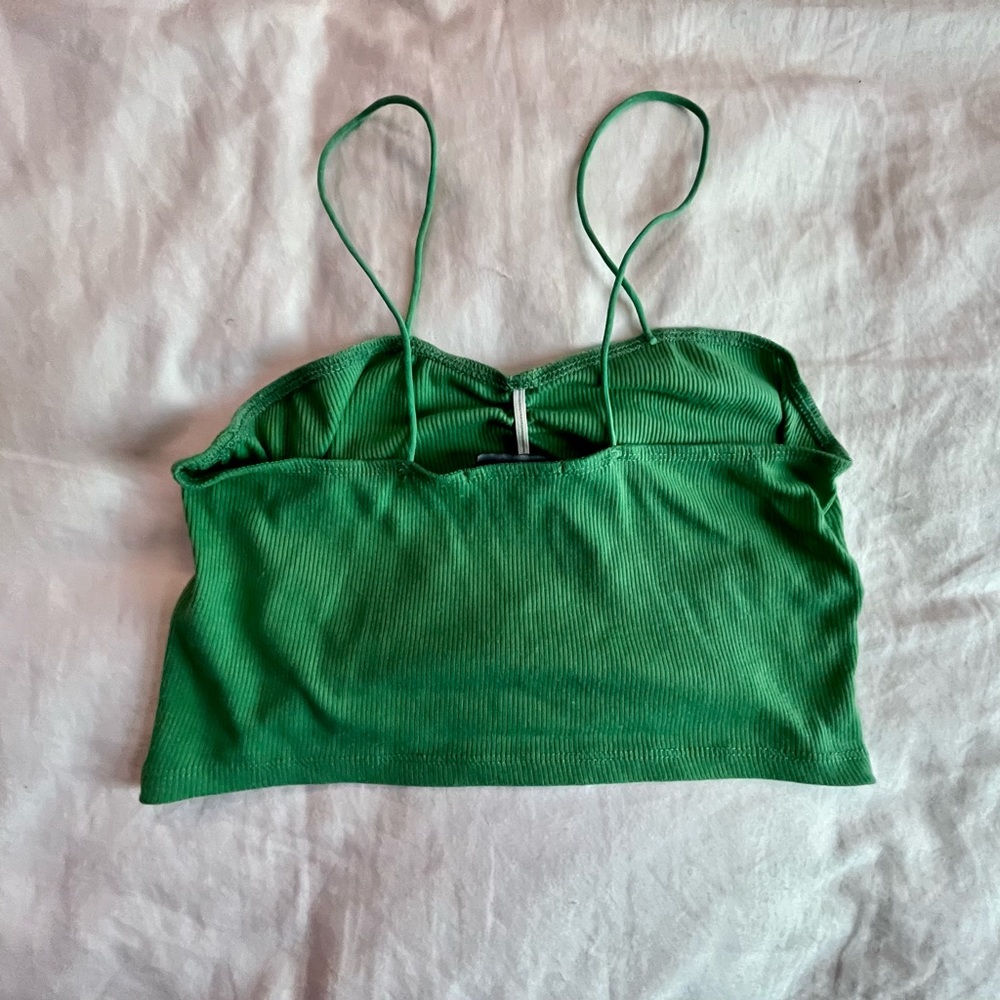 URBAN GREEN CAMI TOP - Picture 4 of 4
